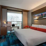 Aloft Hotel 4*