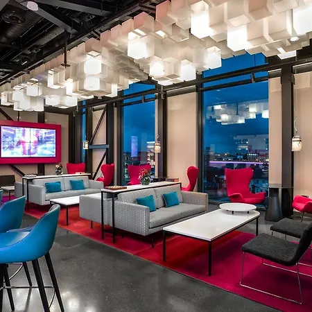 Aloft By Marriott מלון