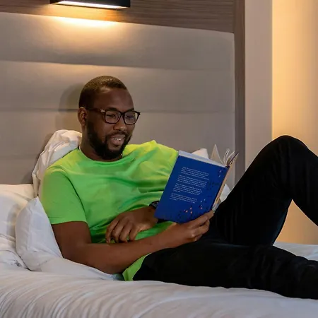Aloft By Marriott מלון