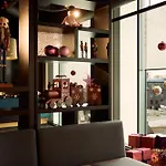 Aloft 4*