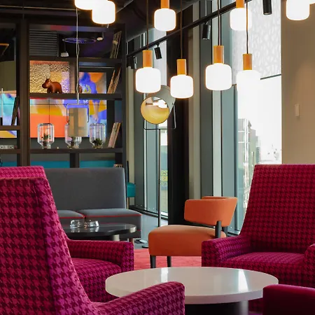 Aloft By Marriott מלון