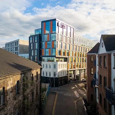 Aloft Hotell