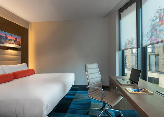 Aloft Hotel 4*